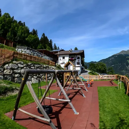 Holzackerhof Apartment Ladis