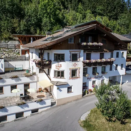 Apartment Holzackerhof Ladis